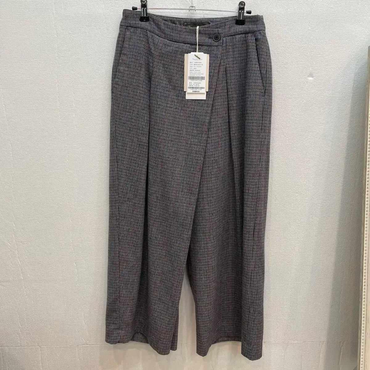 新品 Thursday Island(サースデーアイランド) ワイドパンツ s