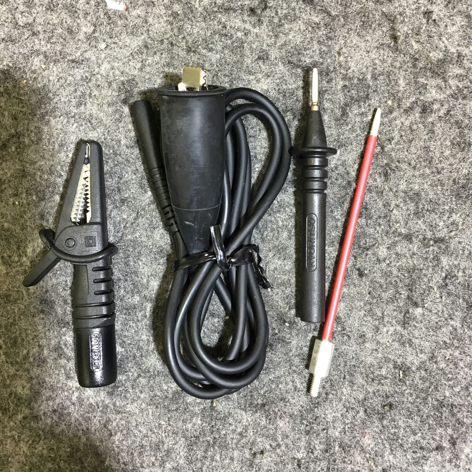 共立電気計器 電池式3レンジ小型絶縁抵抗計 MODEL3321A 正規品 共立電気計器 電池式3レンジ小型絶縁抵抗計 MODEL3321A 正規品