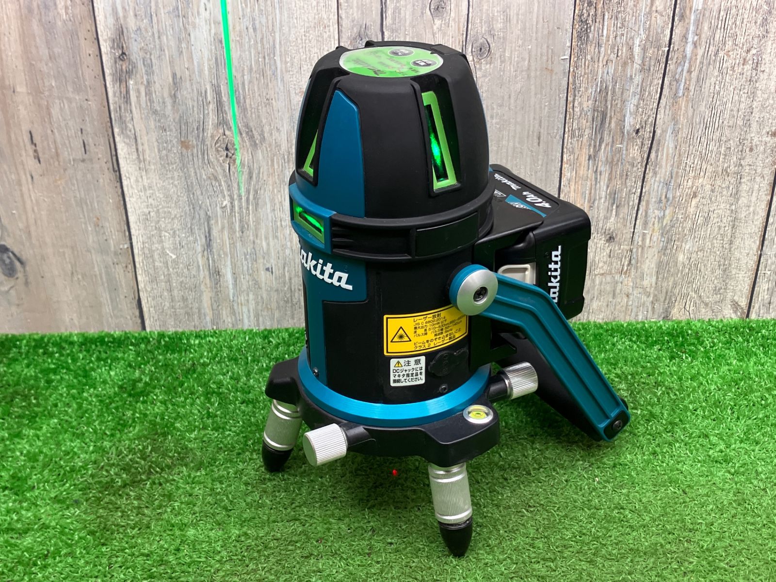 中古美品】◇マキタ(makita) コードレスグリーンレーザー墨出し器 