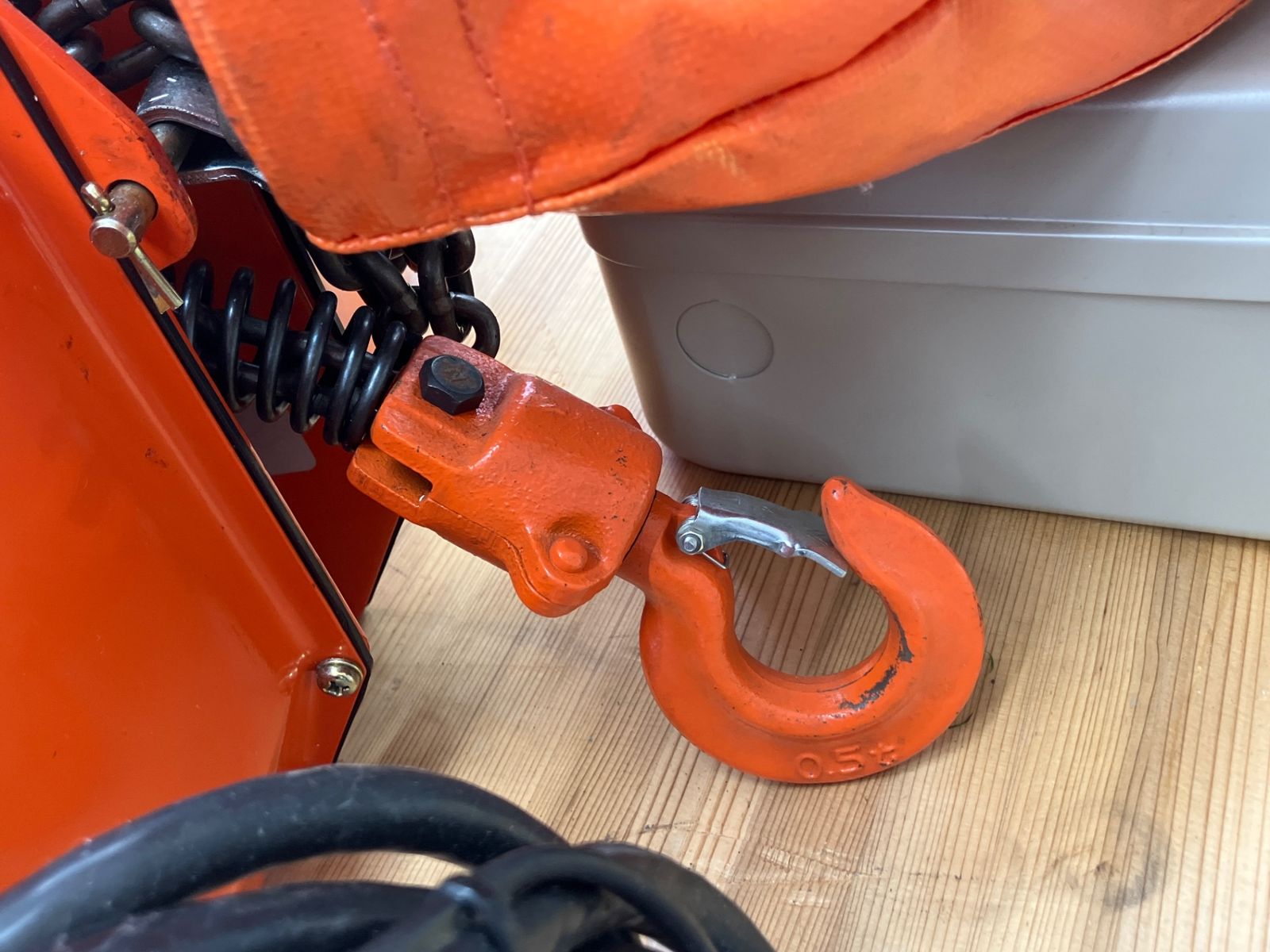 【海外販売】 A ニッチ 電動チェーンブロック EC4 揚程６ｍ 200V 60Hz 吊下げフック無し アクトツール富山店 吊 鉄板の