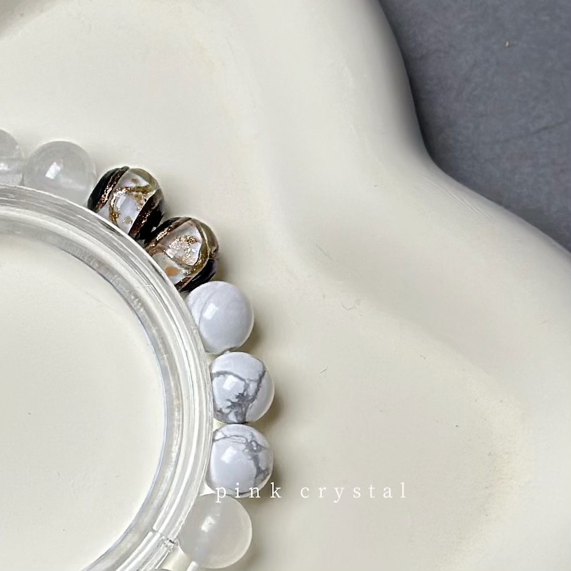 五行バランスシリーズ「金」 天然アゲート＆水晶ブレスレット（8mm