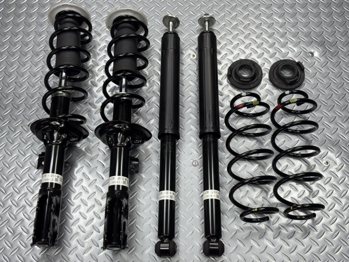 送料無料 JF5|JF6 ホンダ N-BOX 純正 サスキット 品番51610-32R-J010-M1|51620-32R-J010-M1|52610-32R-J010-M1 ショック 25050061