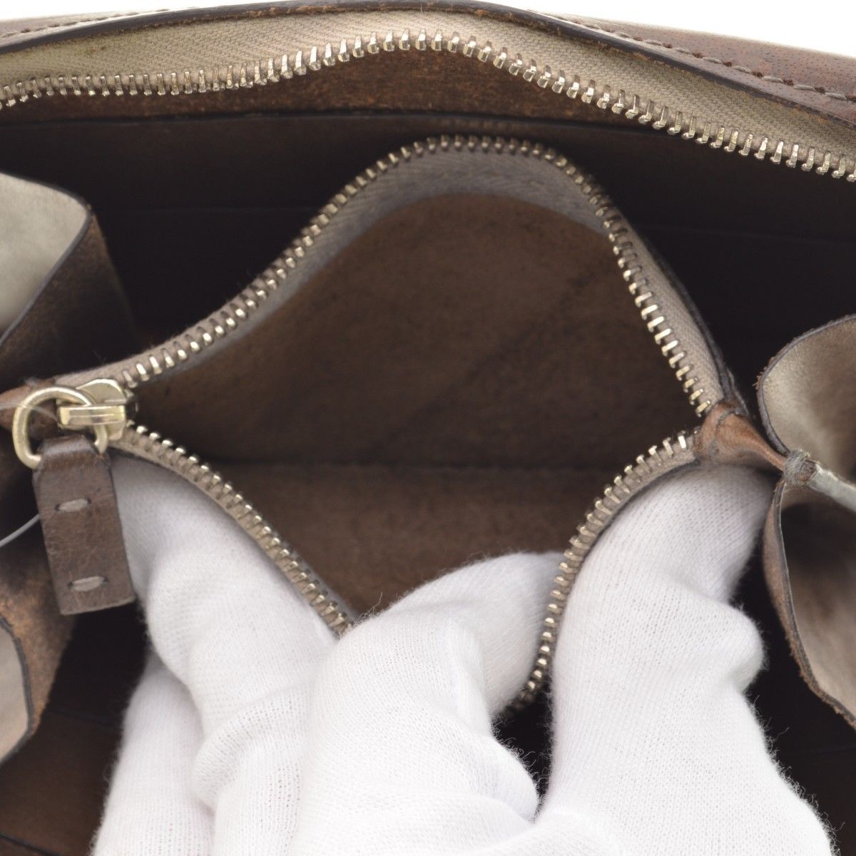 CECCHIDEROSSI】ARMOR BELT BAG レザーショルダーバッグ - メルカリ