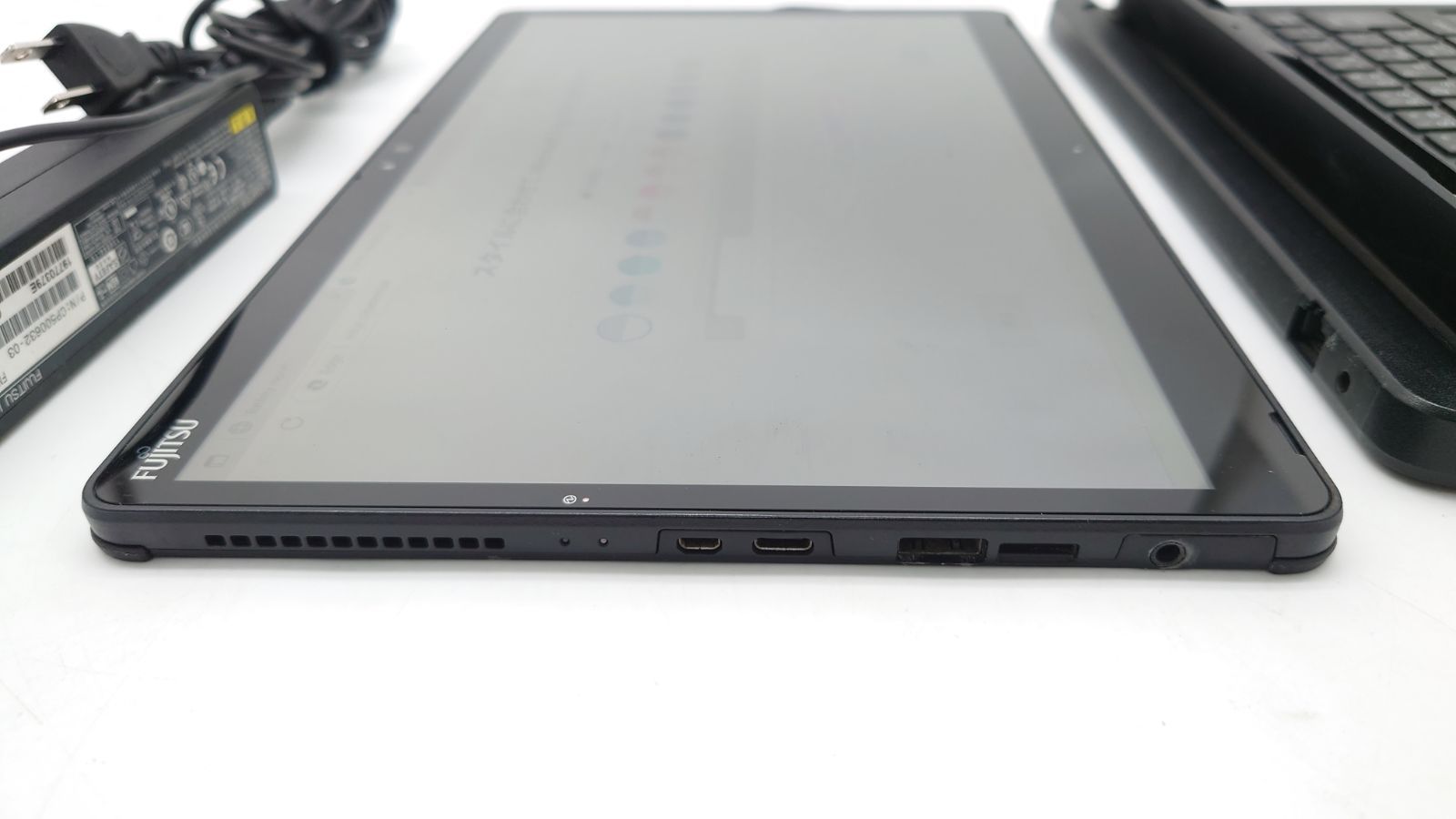 富士通 タブレット Arrows Tab Q738/SB FARQ19001 13.3型 Core
