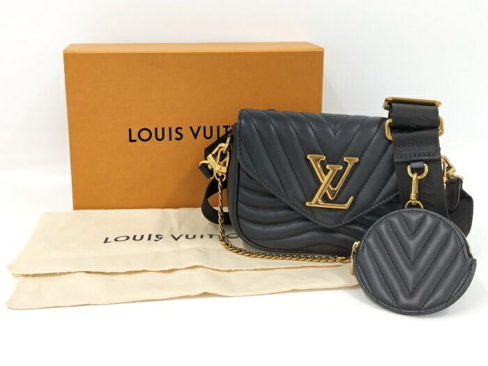 LOUIS VUITTON ショルダーバッグ ミュルティ ポシェット ポーチ付き レザー ブラック M56461 - メルカリ