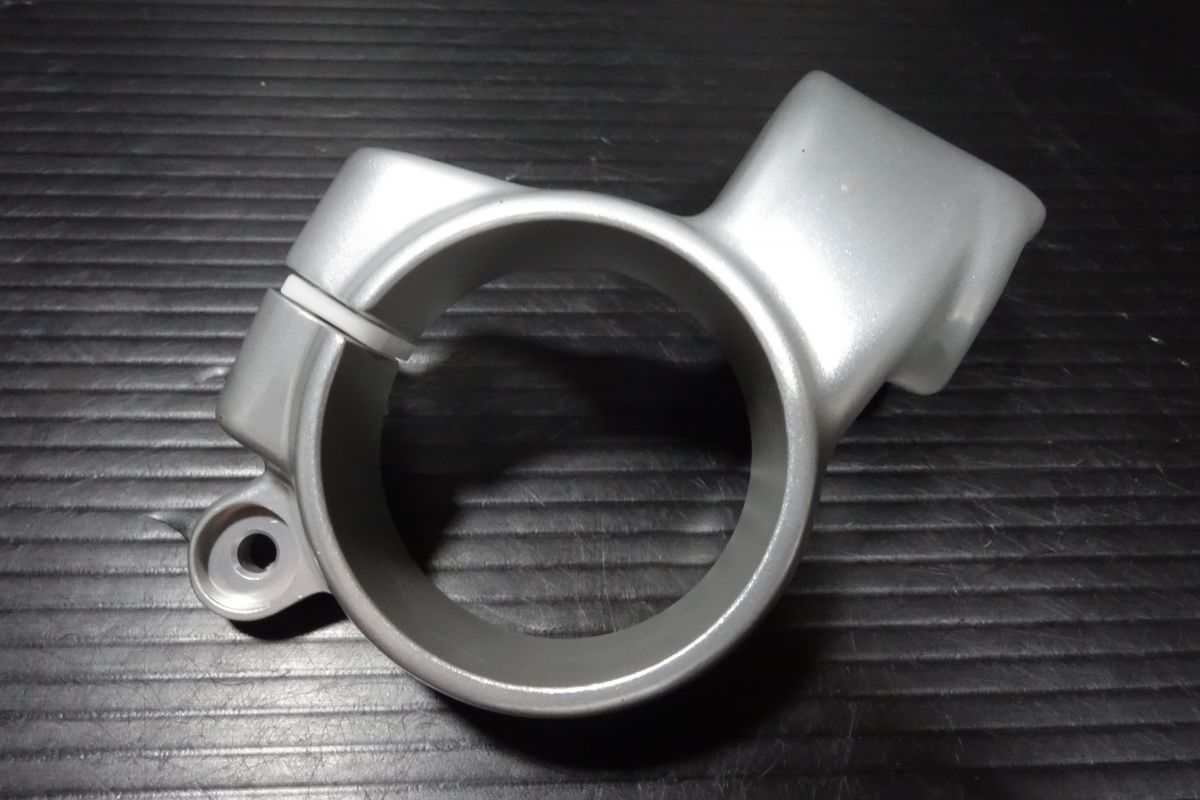 スラクストン1200R トライアンフ