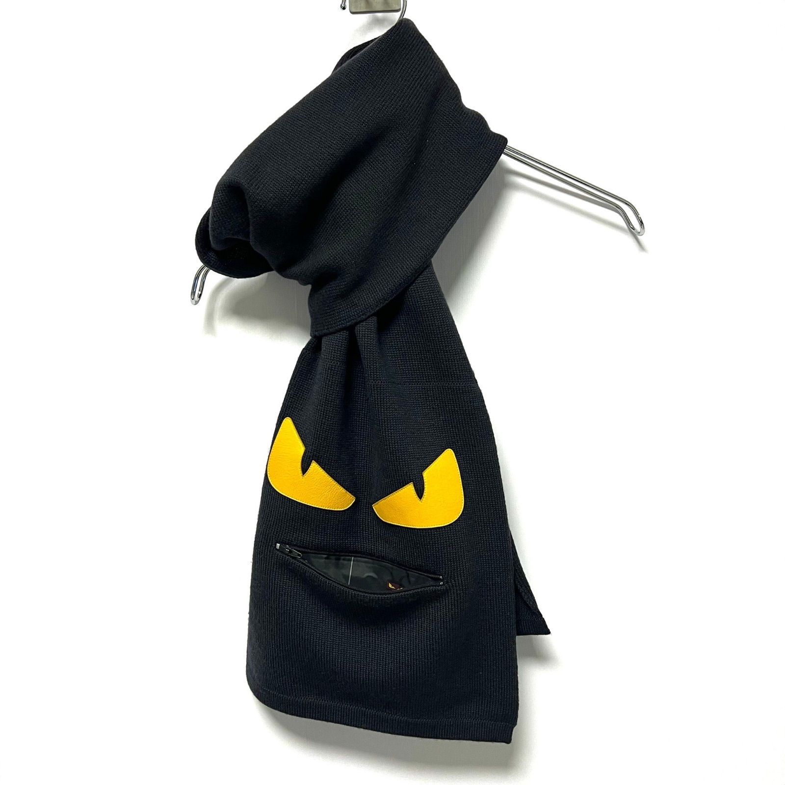 FENDI フェンディ　バグズモンスターマフラー　男女兼用 FENDIモンスターマフラー FENDI バッグバグズ モンスター