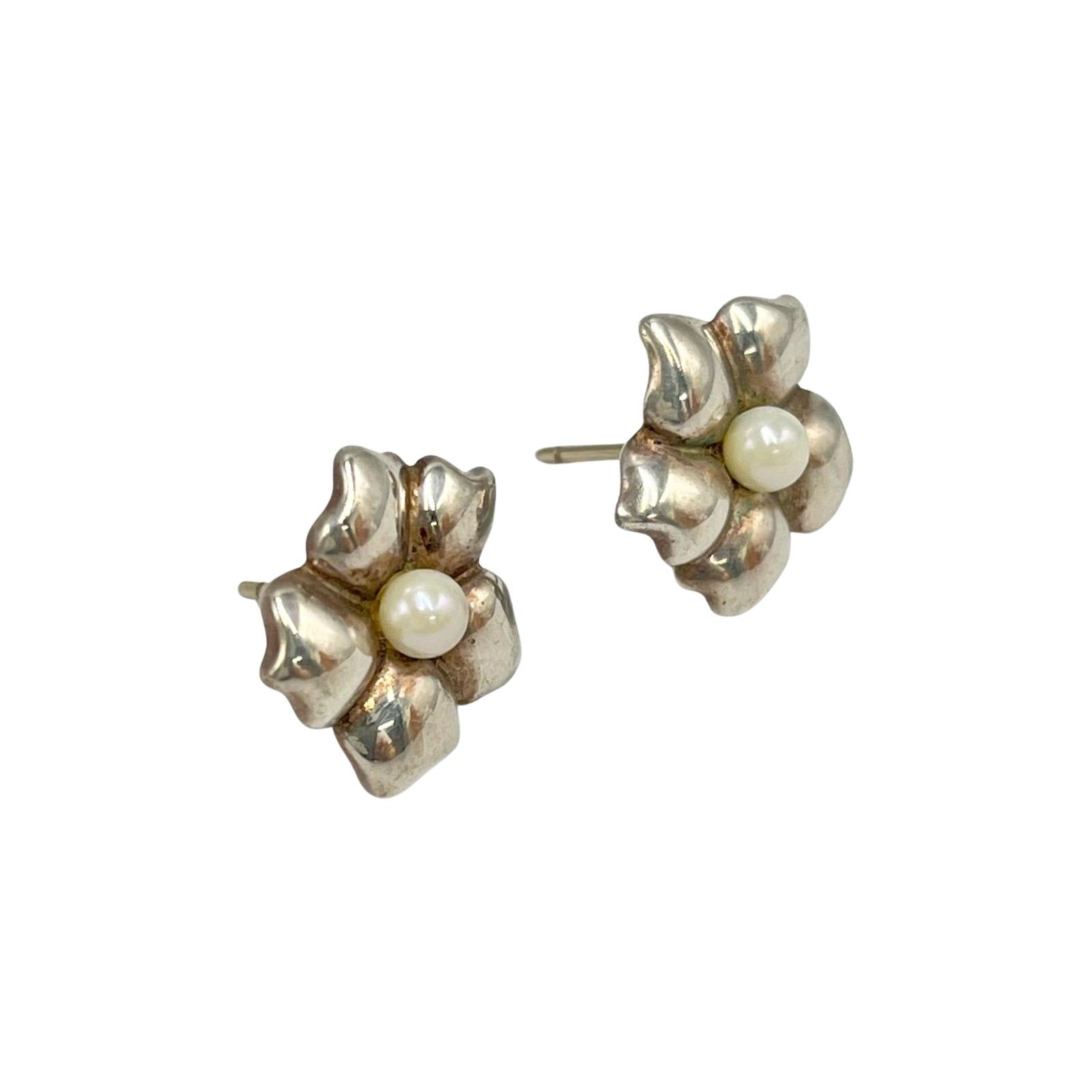 ティファニー TIFFANY&Co. フラワー パール　ピアス AG925 TIFFANY&Co. ティファニー フラワー パール 淡水パール ピアス