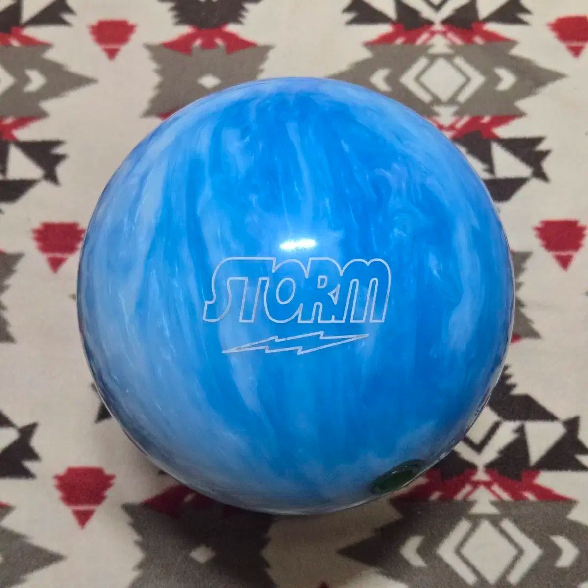 中古 ボーリング ストーム アイス スペアボール ＿ 15 ポンド