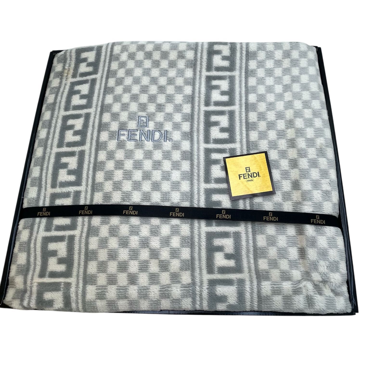 フェンディコットンボアシーツシーツ2枚セットズッカ