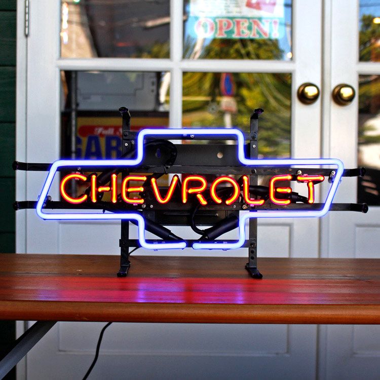 ビンテージ インテリア シボレー オフィシャル ネオンサイン菅 ジャンク品 ネオンサイン CHEVROLET シボレー ボウタイ （レッド） 店舗