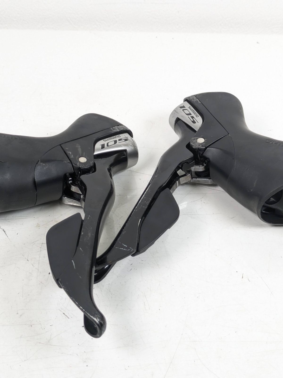 パーツ SHIMANO 105 ST-5800 sti Amazon.co.jp: SHIMANO(シマノ) STIレバー 105 左右セット