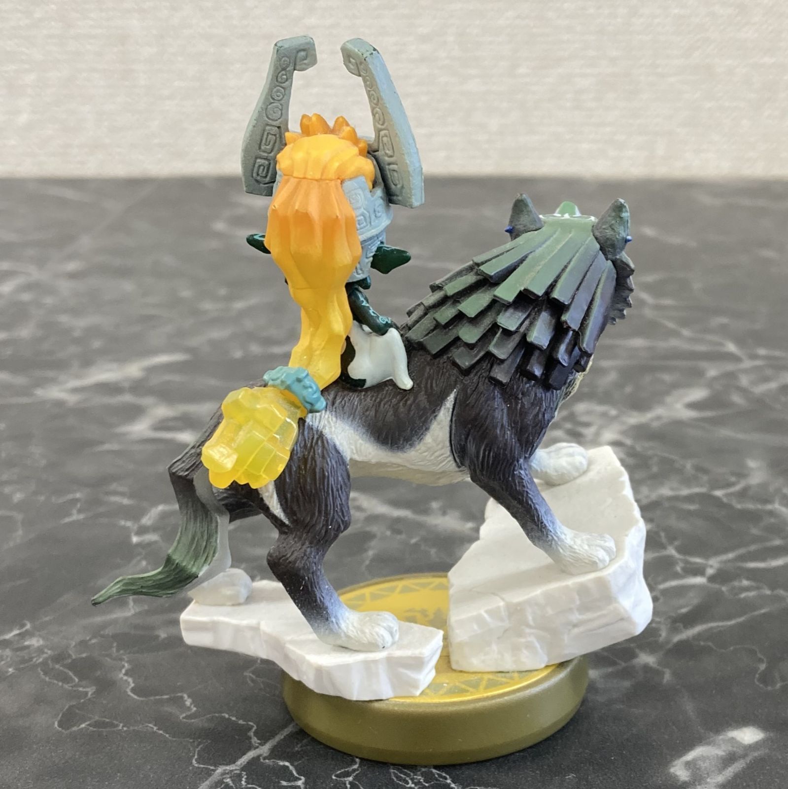 24. amiibo ウルフリンク ゼルダの伝説シリーズ