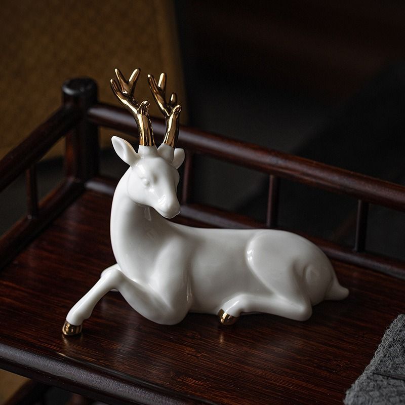 鹿 シカ トナカイ 風水グッズ ホワイト 白 ゴールド 金 金色 富 繁栄