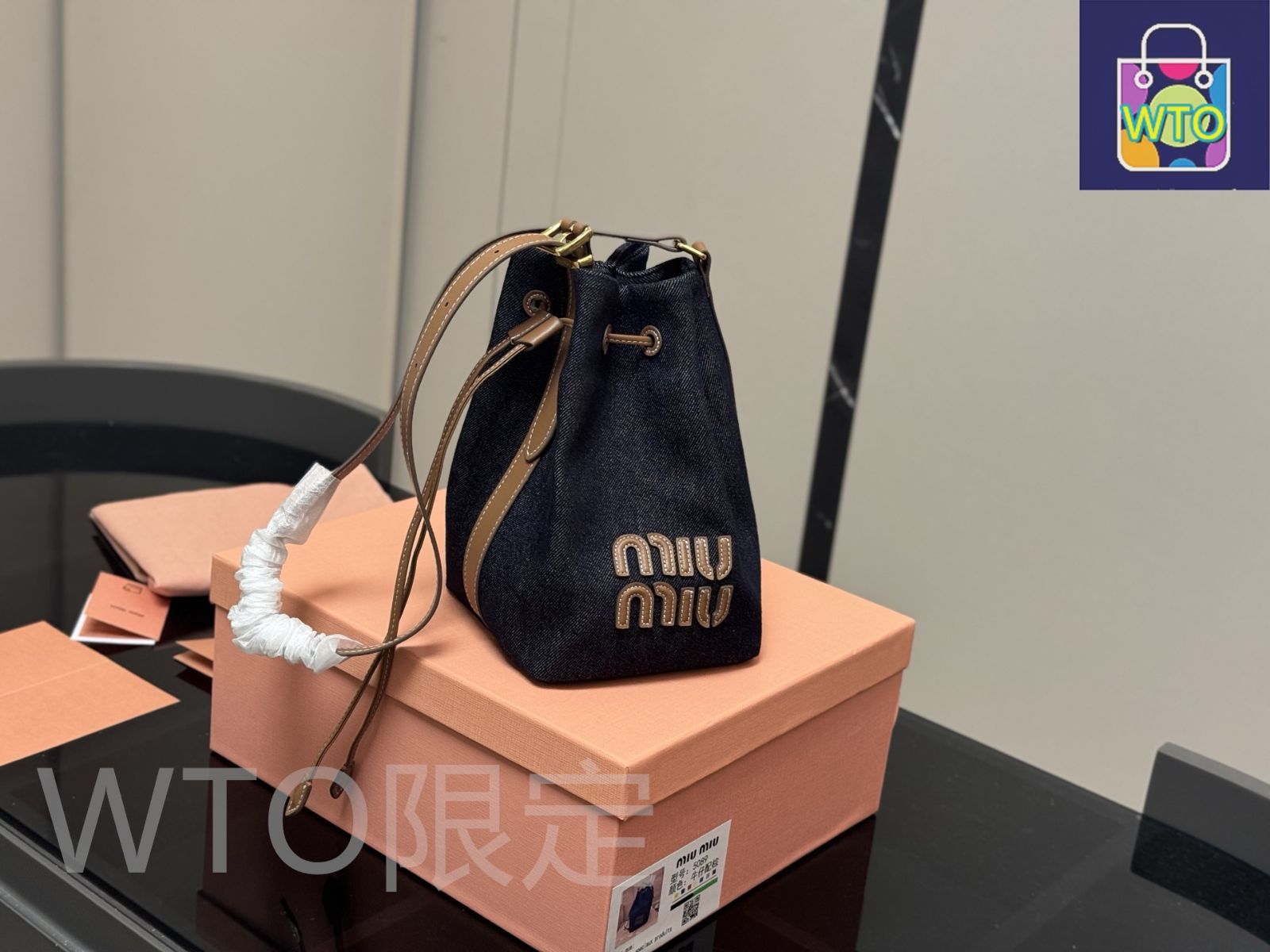 今日特価】Miu Miu ミュウミュウ バケットバッグ キャンバス製