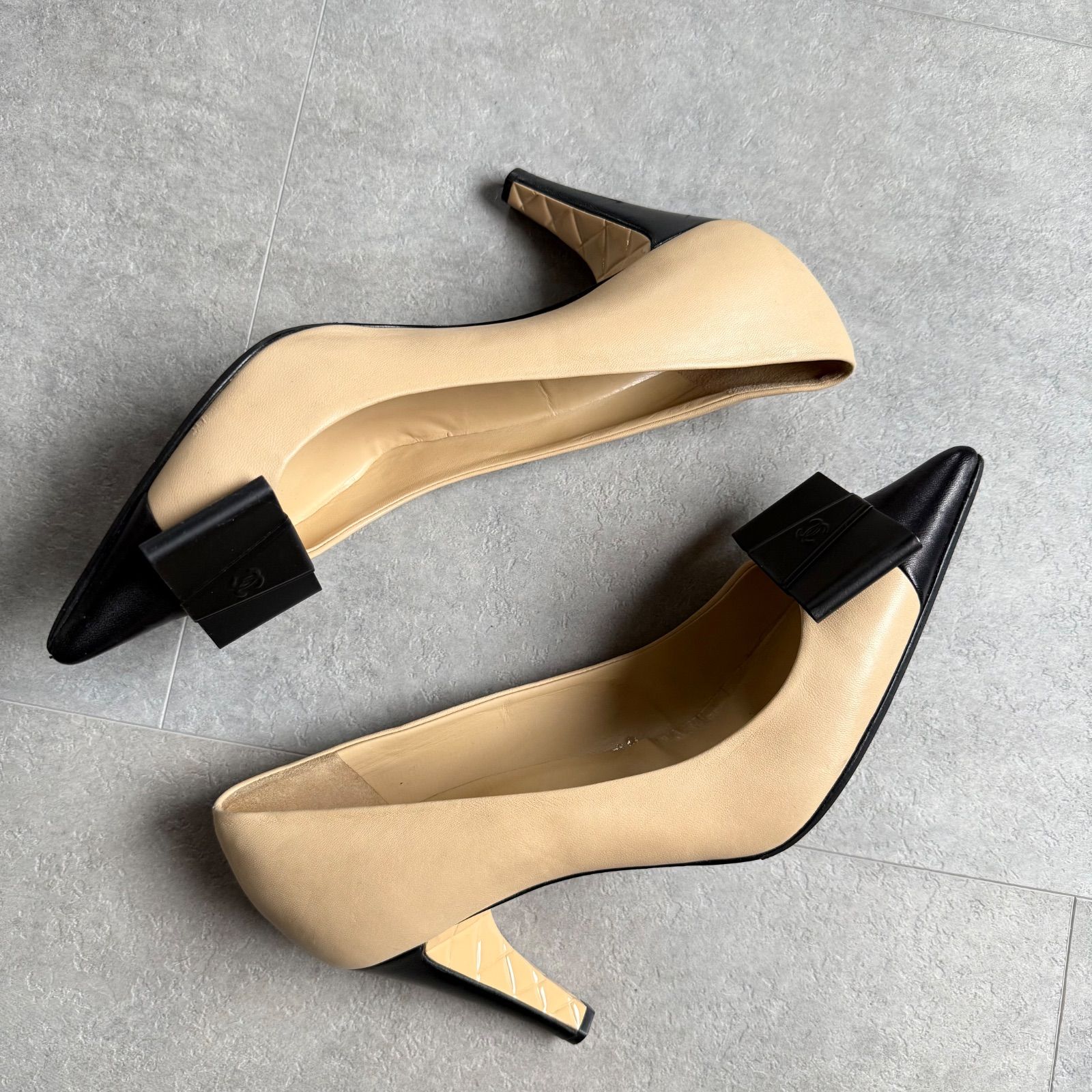 CHANEL シャネル リボンパンプス ココマーク バイカラー ポイン