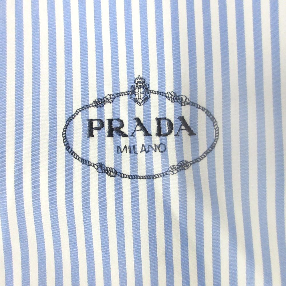 24 ss PRADA プラダ ボタンダウン シャツ ブラウス カットソー 金ボタン ロゴ 刺繍 ストライプ 七分丈 36 青 ブルー 白 ホワイト レディース 古着