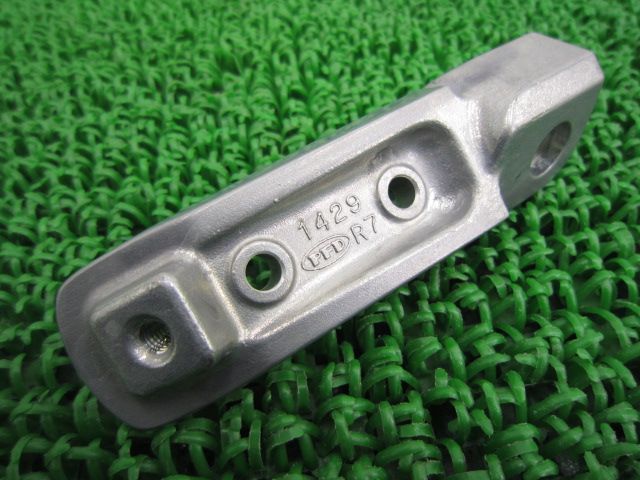 カワサキ ZRX400 エンジンカバー 1429 純正 中古 バイク 部品