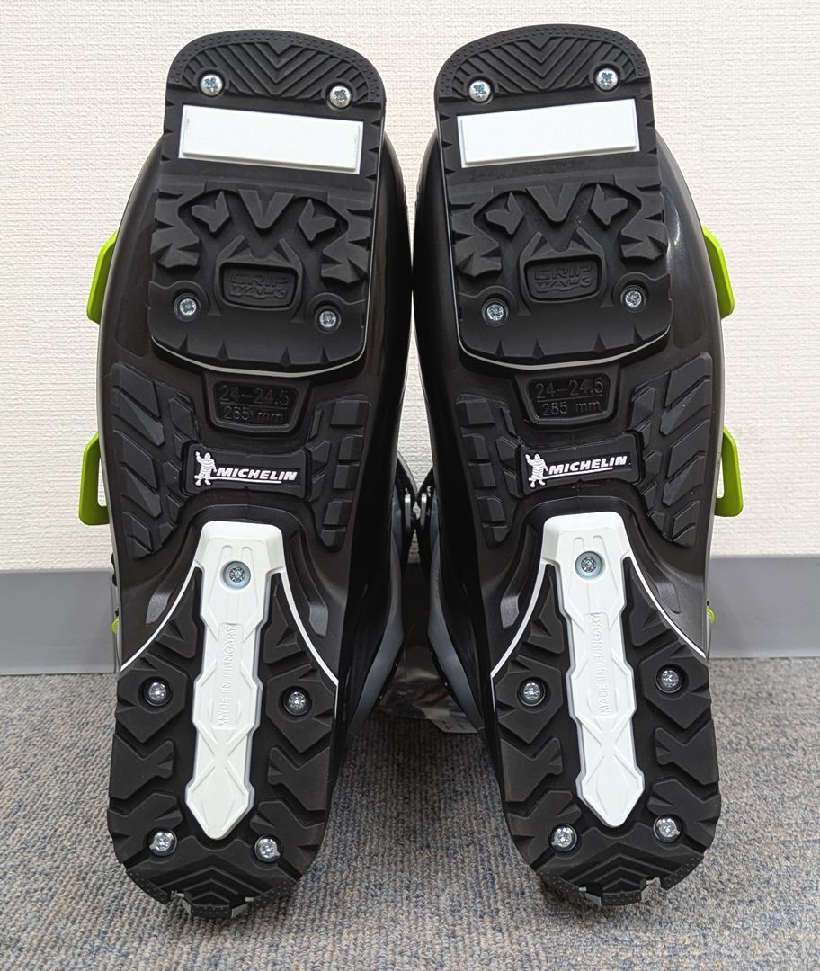 新品 未使用品】NORDICA・ノルディカ スキーブーツ 22-23モデル