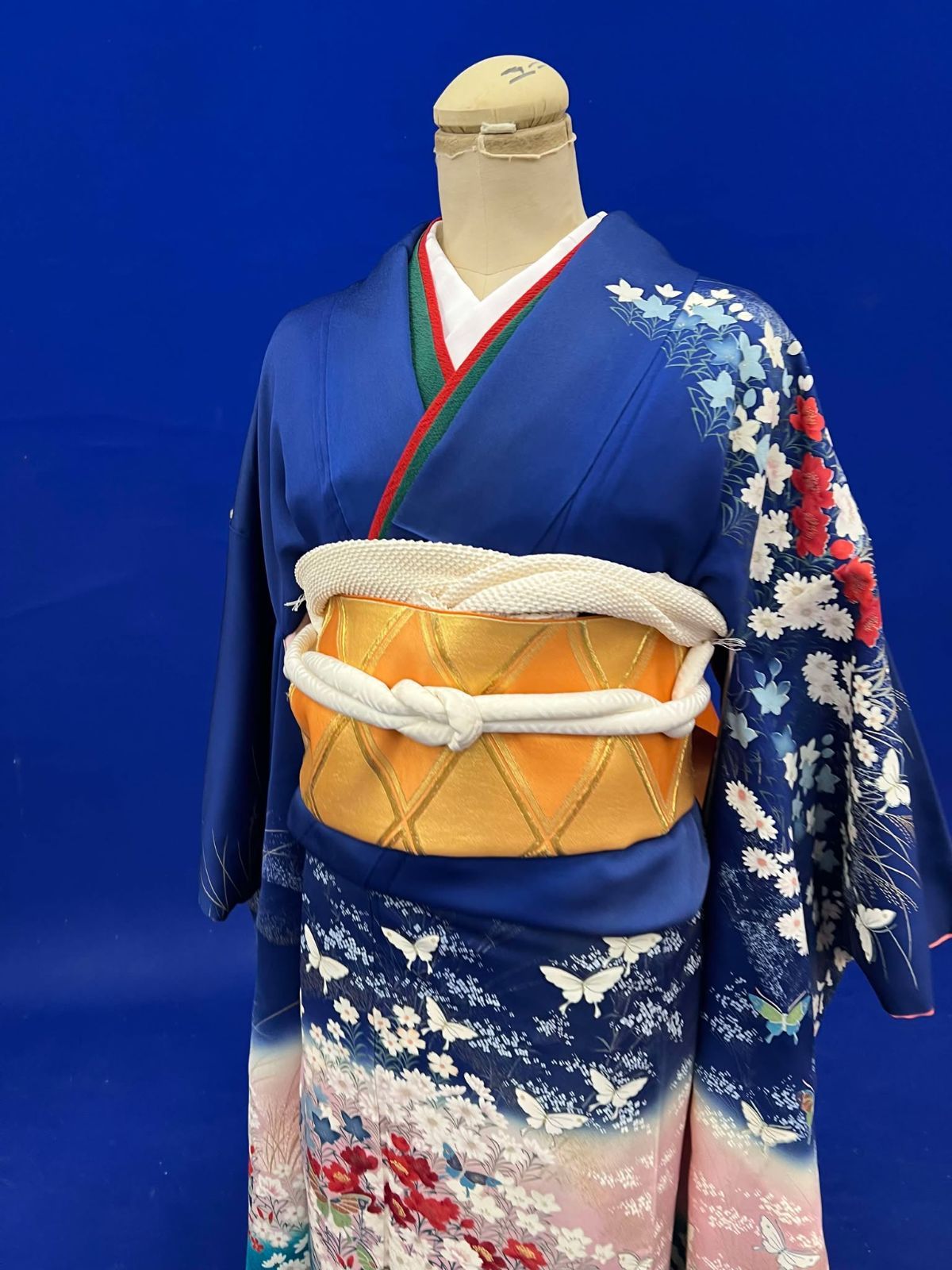 正絹流れ模様に洋花