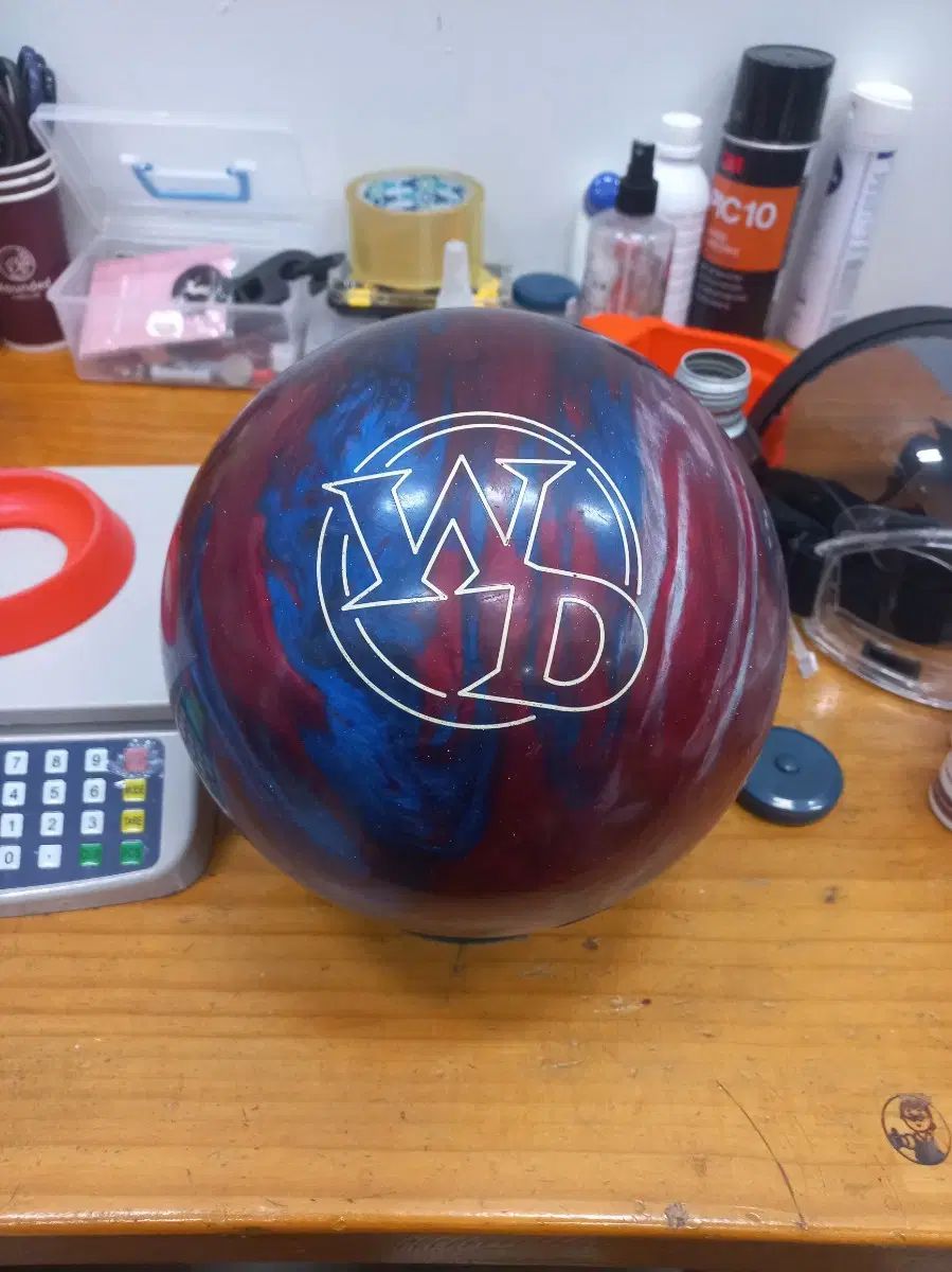 ボーリングボール 14p 白ドット