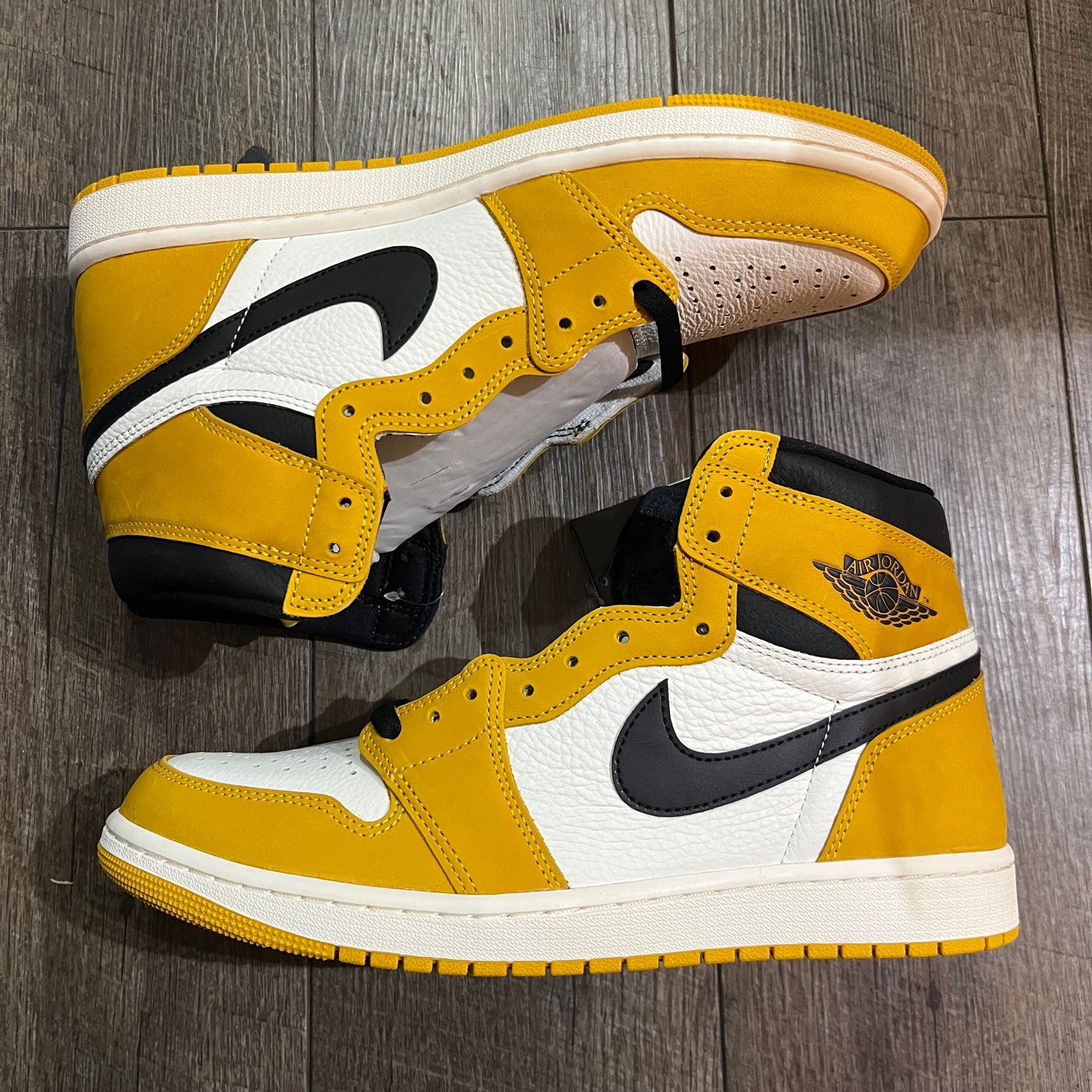 未使用 Nike Air Jordan 1 Retro High OG Yellow Ochre エアジョーダン1 レトロ ハイ OG  イエローオークル スニーカー ナイキ DZ5485-701 29 63116A - メルカリ