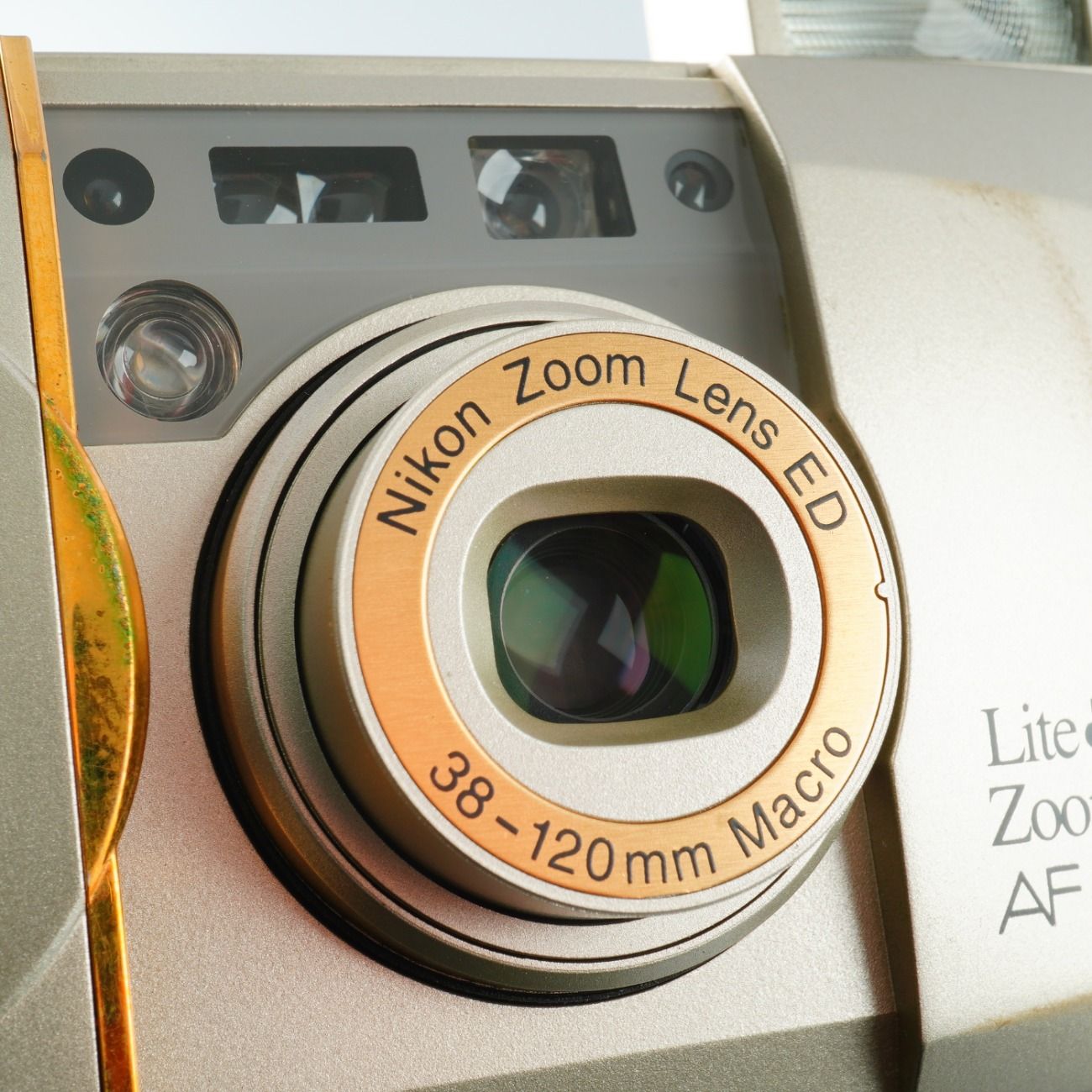 Zoom 120