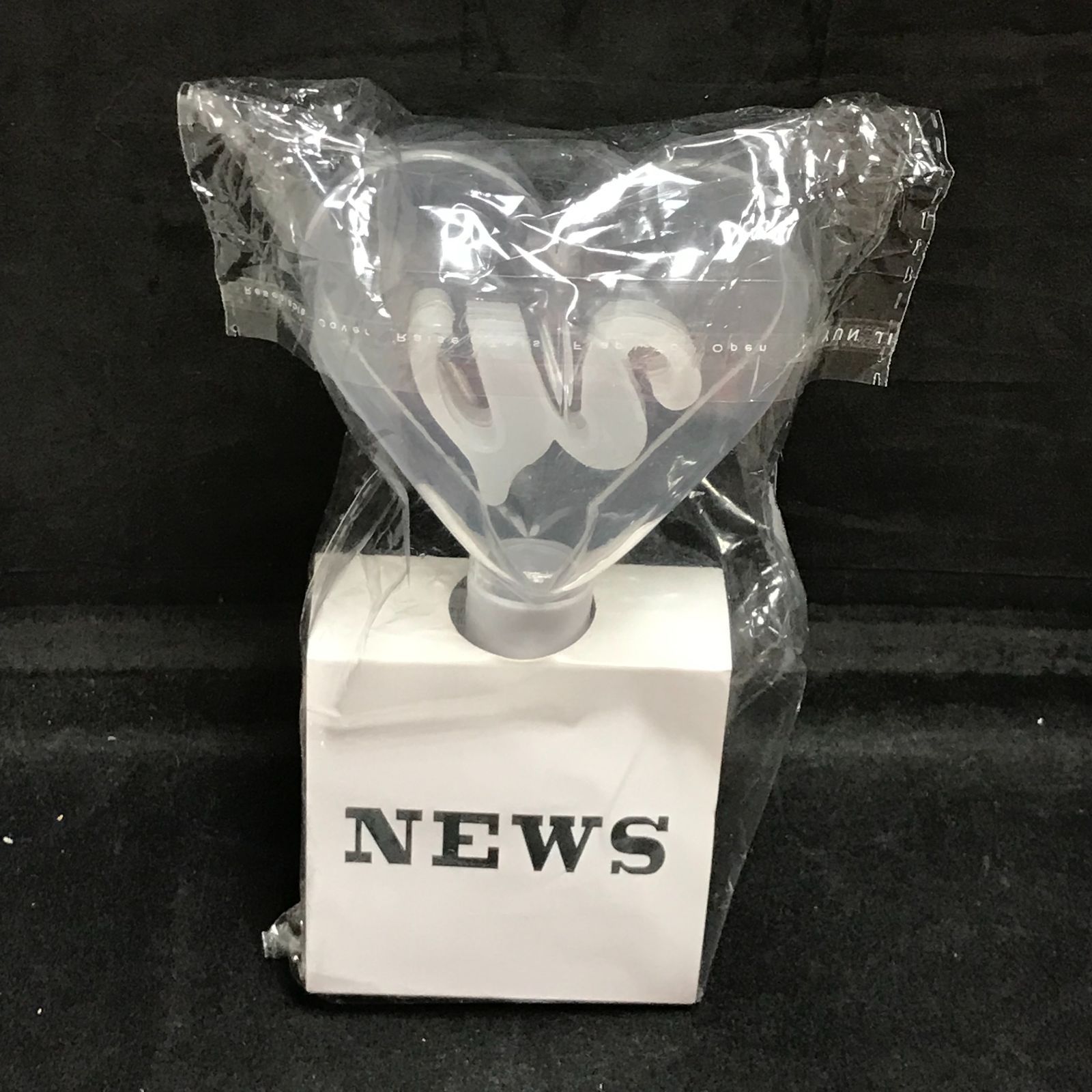 NEWS STORY ツアー  ネックレスとペンライト NEWS STORY ツアー ネックレスとペンライト NEWS STORY ツアー