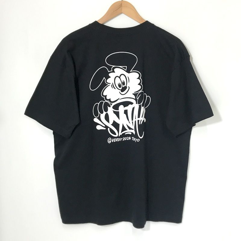 SYNA WORLD VICK Tee Central Cee VERDY 白 베르디 x 센트럴 씨 x 시나 월드 빅 티셔츠 화이트 | Verdy | KREAM