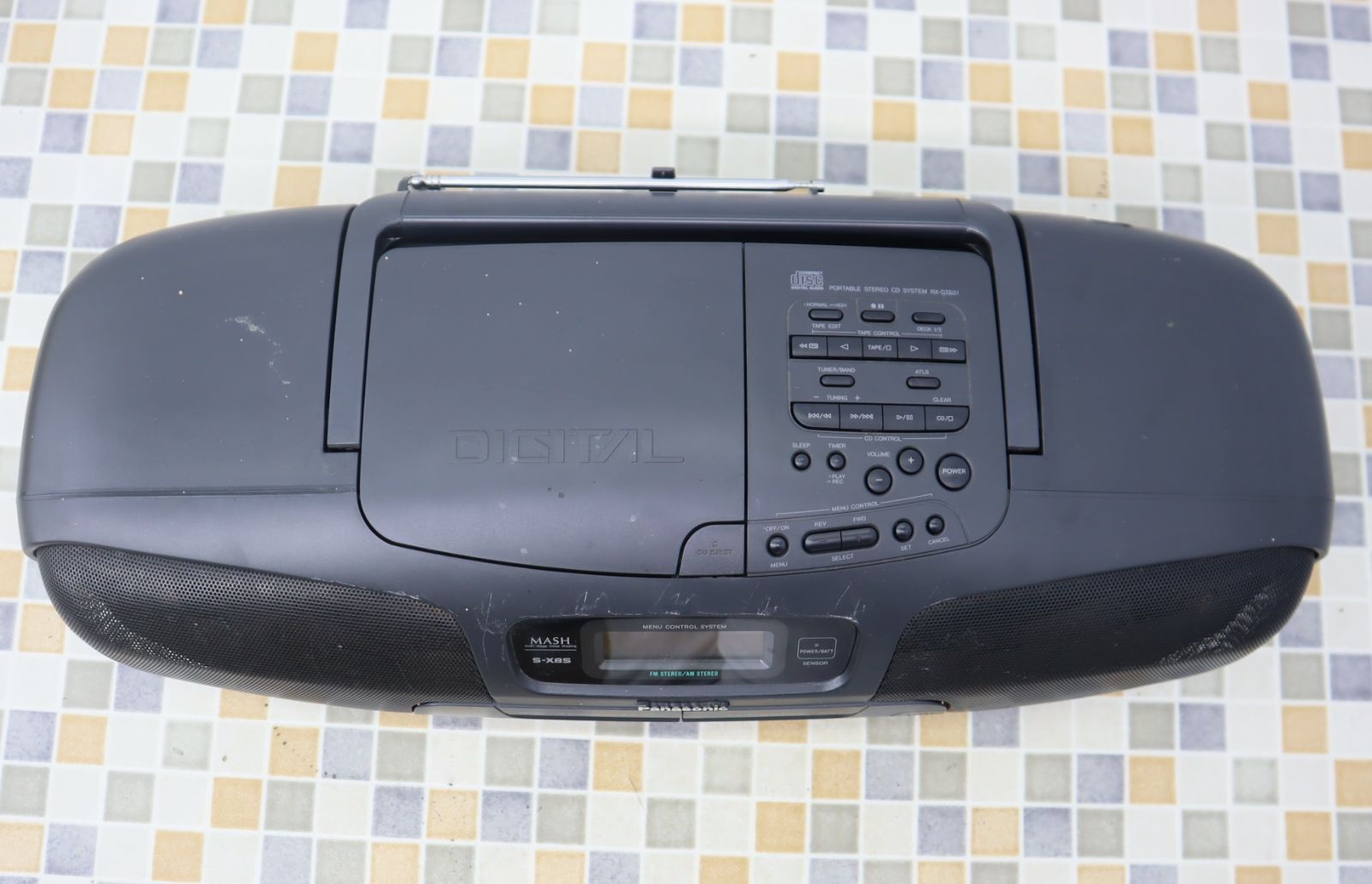 boombox Panasonic RX-DT501 - YouTube