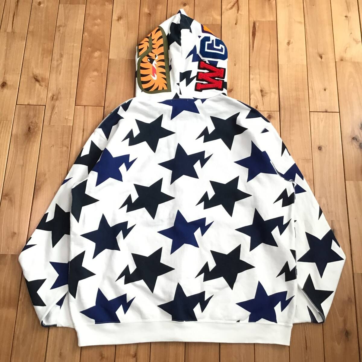 【希少・NFS限定】エイプ シャーク×スター フルジップパーカー ☆NFS限定☆ XL スター シャーク パーカー a bathing ape BAPE STA