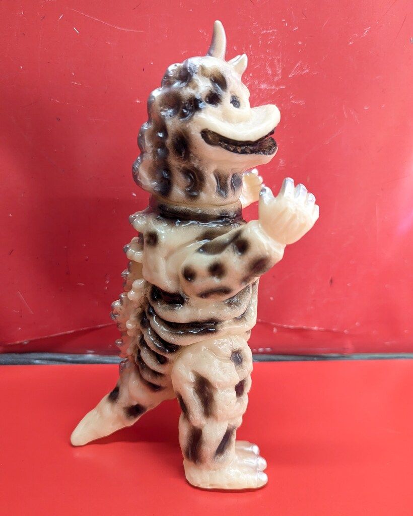 B CLUB 怪獣シリーズ ブルマァク シーボーズ 蓄光成型 2769