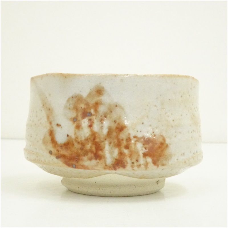 美濃焼 佳山窯造 絵志野茶碗（共箱） 茶道 抹茶 おしゃれ 抹茶茶碗