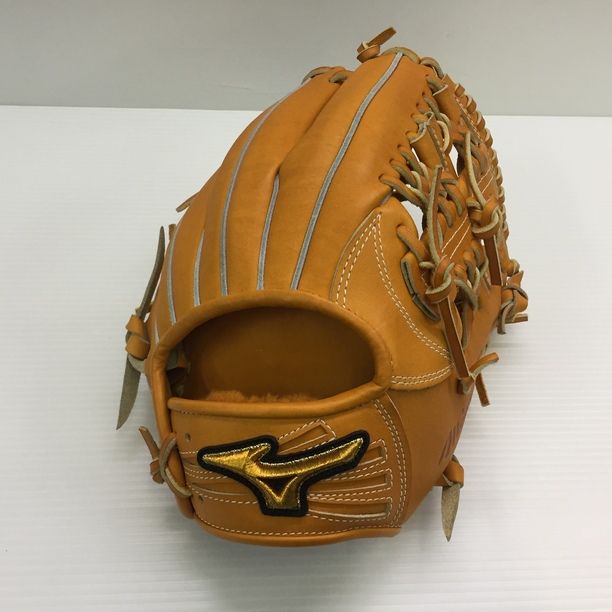 中古品 ミズノ mizuno ミズノプロ 硬式 内野手用グローブ 1AJGH90503 村上宗隆型 8798 - メルカリ