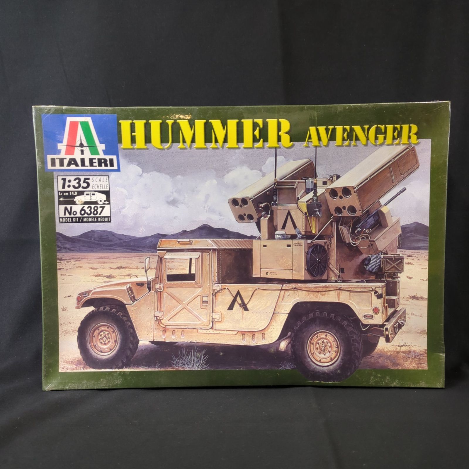 輸入キット 未開封品 イタレリ ITALERI 6387 1|35 HUMMER AVENGER ハマー アベンジャー