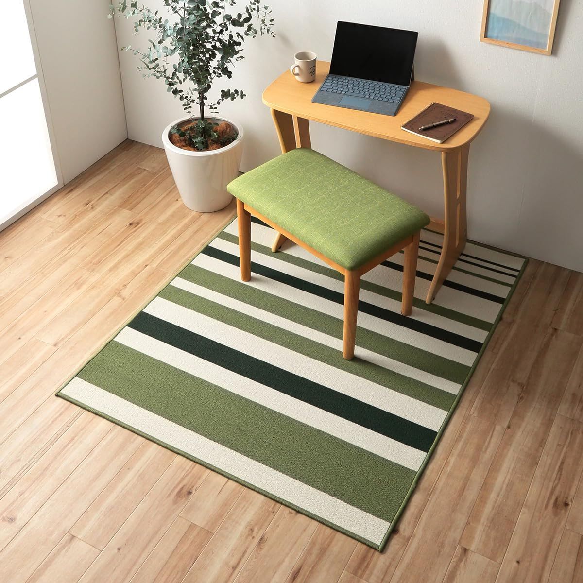 【在庫セール】イケヒコ ラグ カーペット マット セグリア デスクカーペット グリーン 約110×133cm 洗える キズ防止 新生活 #4723629
