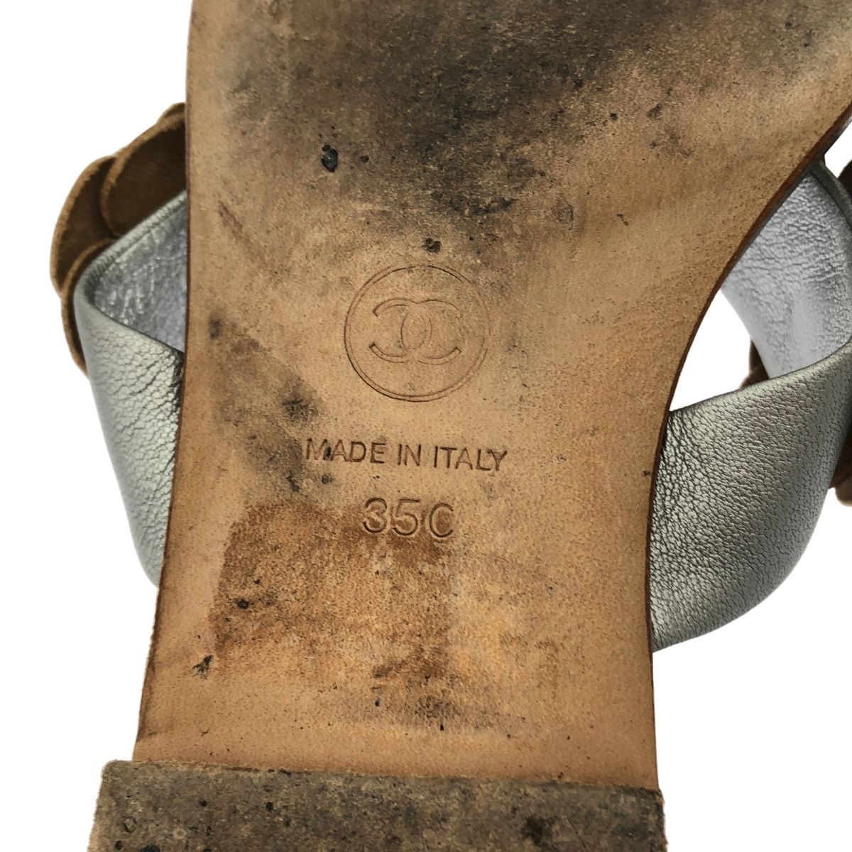 CHANEL フラワー装飾 ミュール 35 CHANEL シャネル カメリアフラワー ミュールサンダル シルバー 35