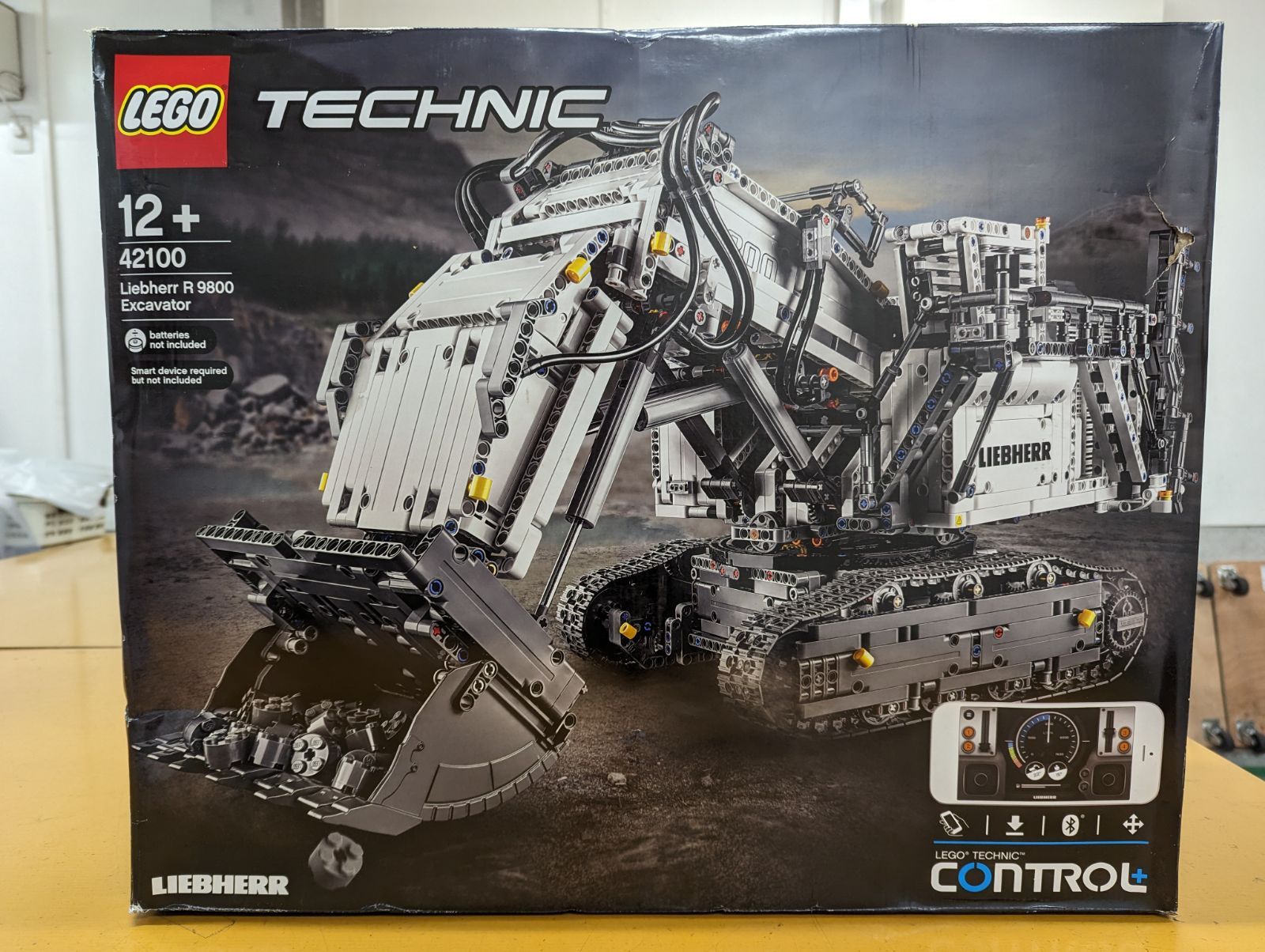 未開封・未使用】レゴ(LEGO) テクニック リープヘル R 9800 ショベル 