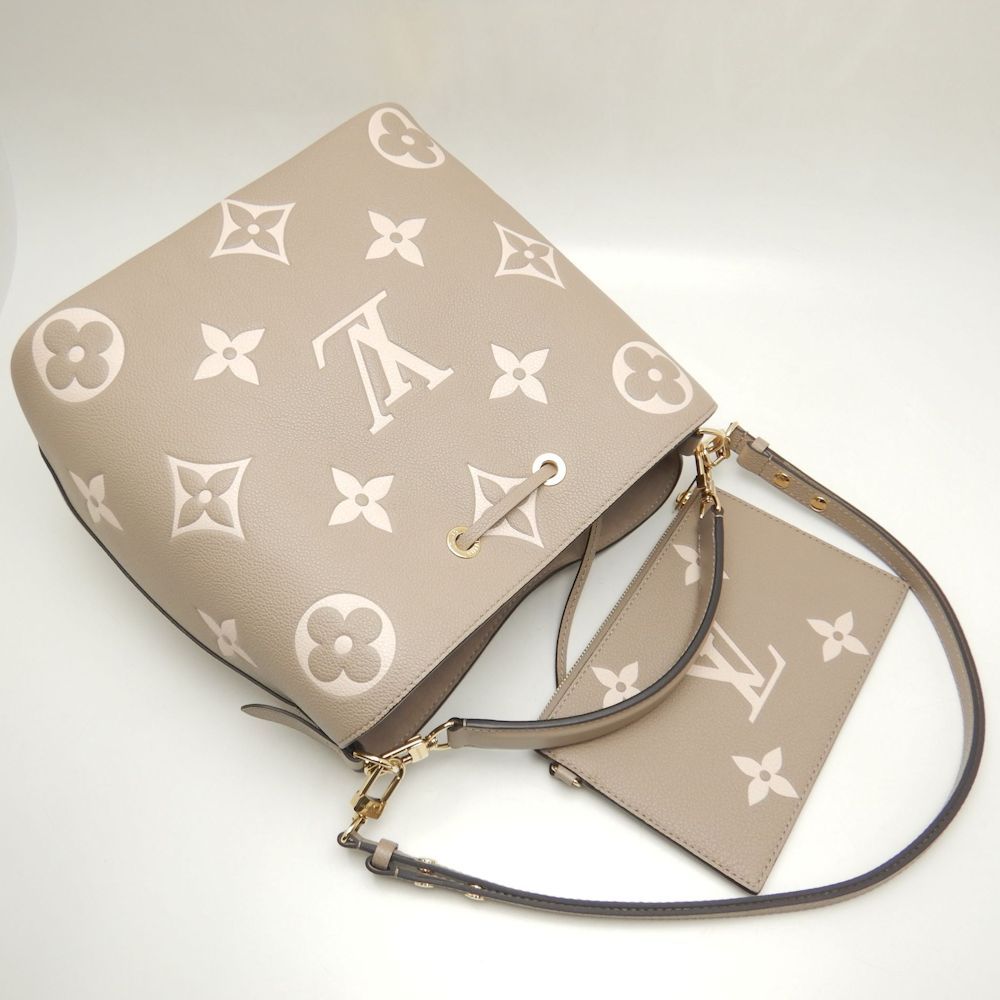 LOUIS VUITTON ルイヴィトン アンプラント バイカラーモノグラム  