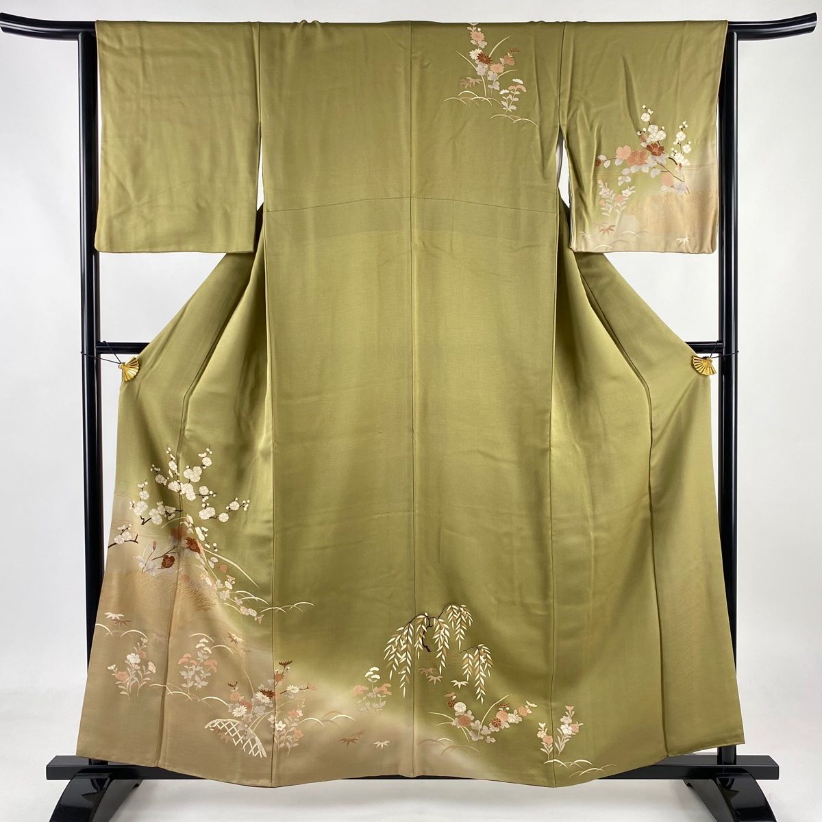 訪問着 身丈159cm 裄丈64cm M 袷 枝梅 椿 金彩 刺繍 鶯色 正絹 秀品
