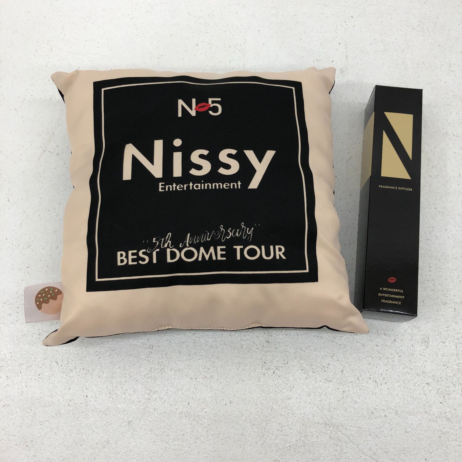 瀬戸店】Nissy グッズ クッション ディフューザー【353-0004】 - メルカリ