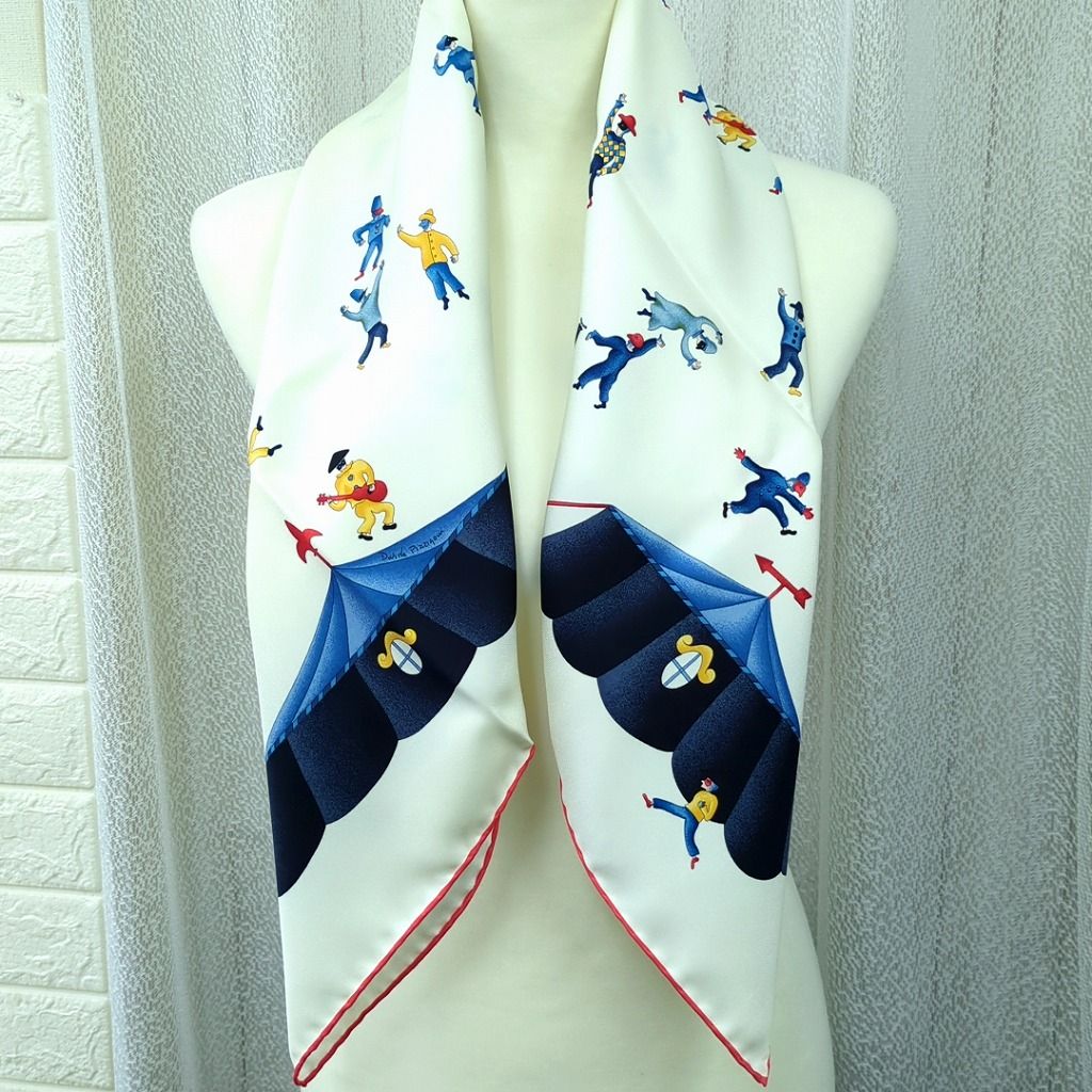 シルクスカーフ