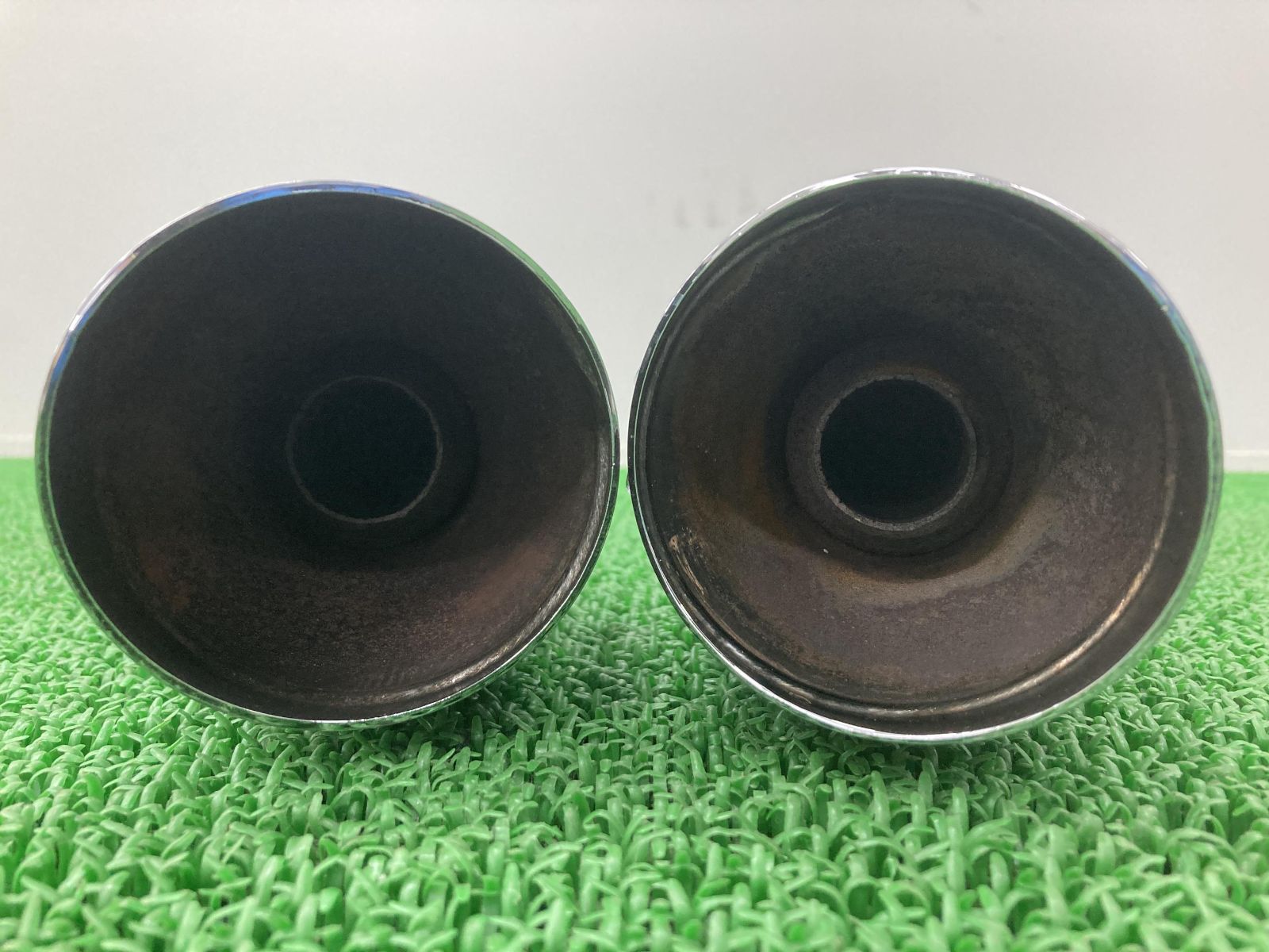 FLHRC1580 サイレンサーマフラー 左右 65748-07/65949-07 ハーレー