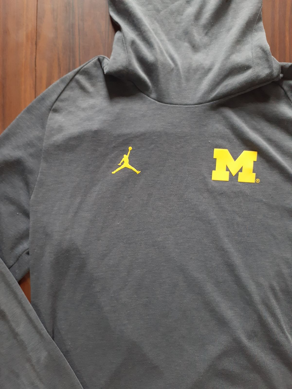 NIKE JORDAN アメリカ ミシガン大学 バスケ トレーニングウェア 