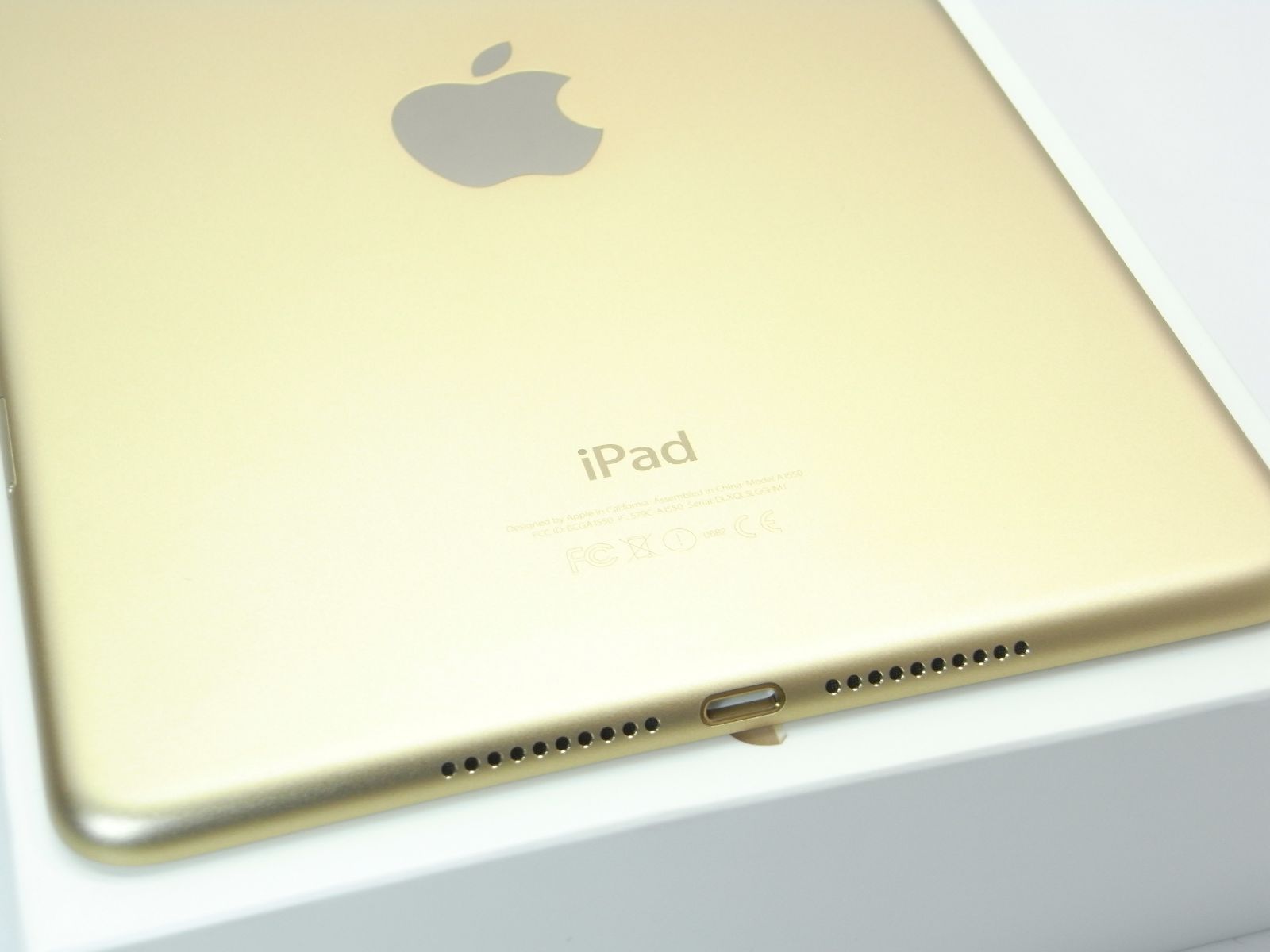 ipad mini4 16gb 極美品 Amazon.com: Apple iPad Mini 4 - 16GB Wifi - Gray (Renewed