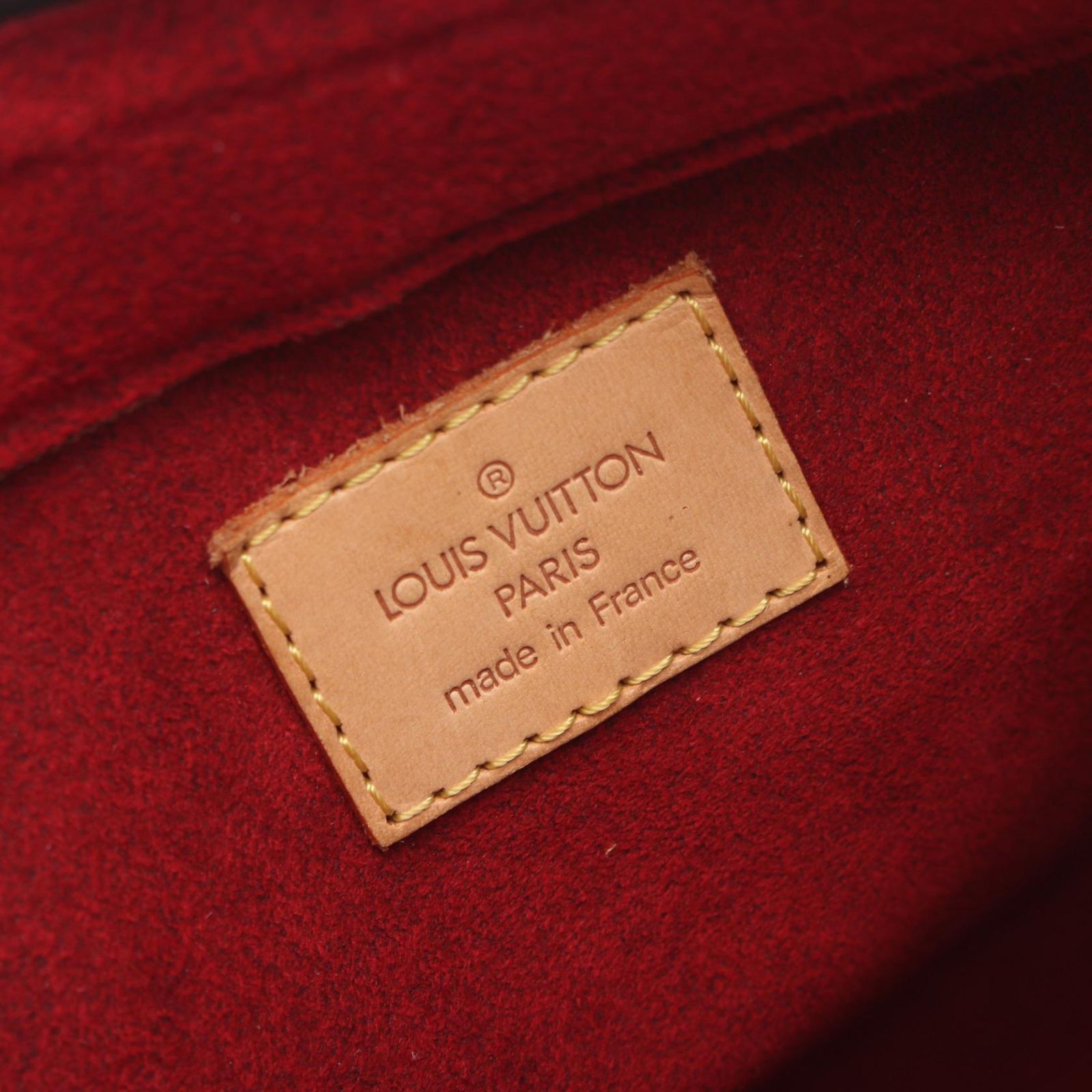 VUITTON ショルダーバッグ