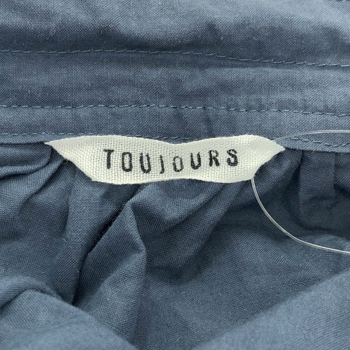 TOUJOURS トゥジュー コットンラミープルオーバーシャツブラウス