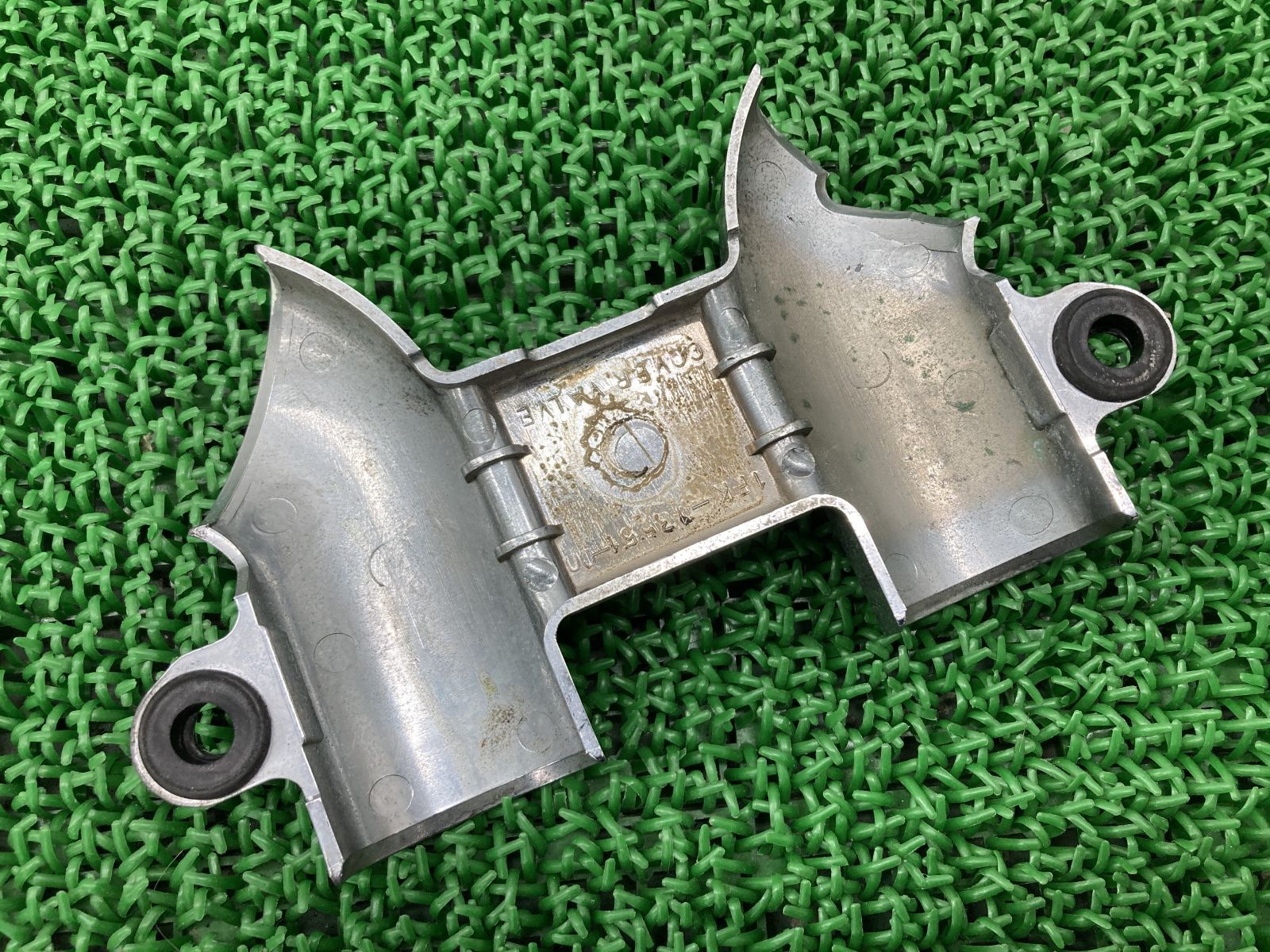 V-MAX キャブレターカバー 片側 1FK ヤマハ 純正 中古 バイク