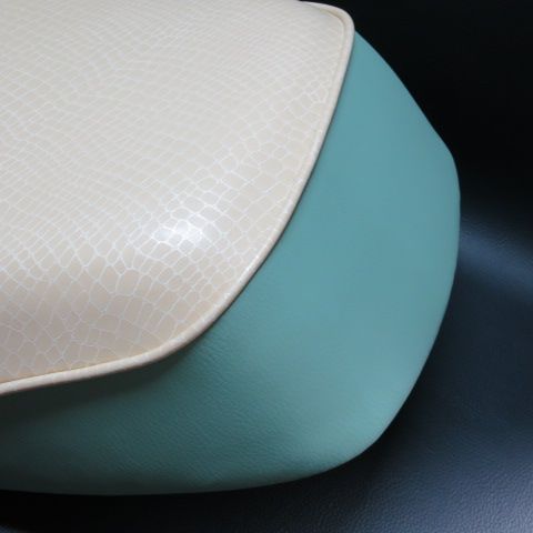 □《Euphoria》張替え済♪【スーパーTact タクト AF09】シート 白