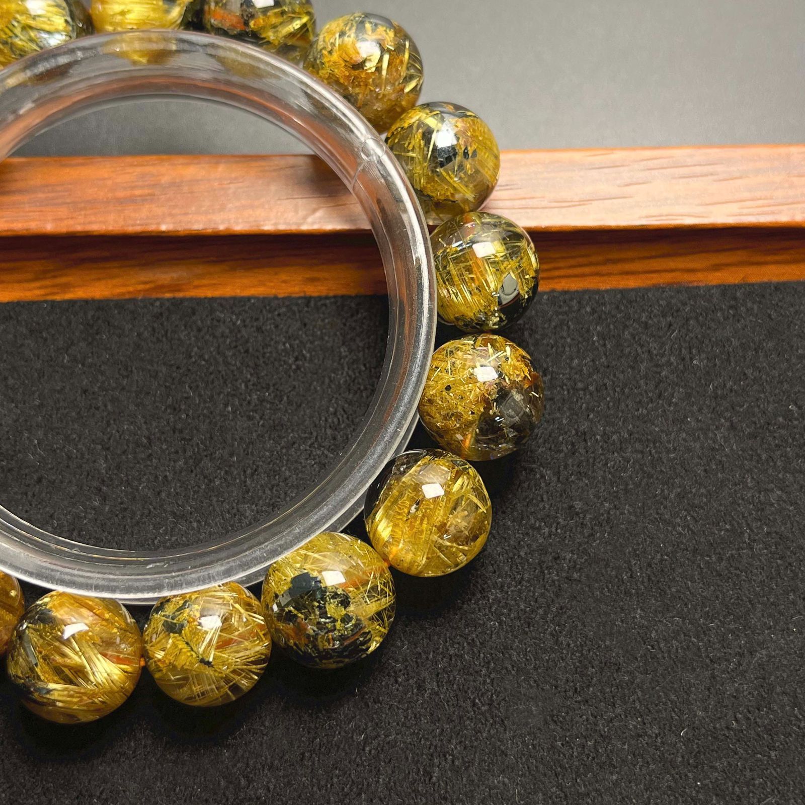 【開運・金運】高級 太陽花 タイチンルチル 13.8-14.7mm ブレスレット 開運・金運】高級 太陽花 タイチンルチル 13.8-14.7mm